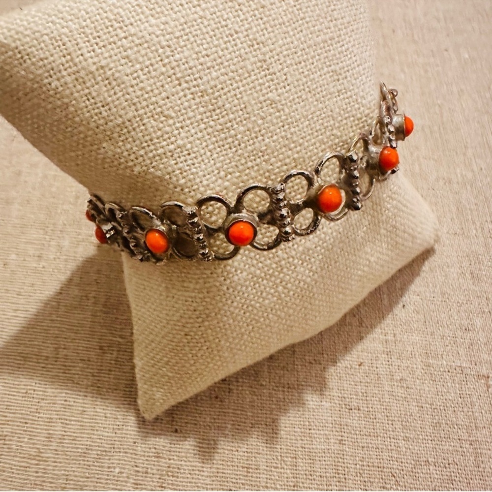 Vintage Silver Coral Bracelet - Picture 1 of 6